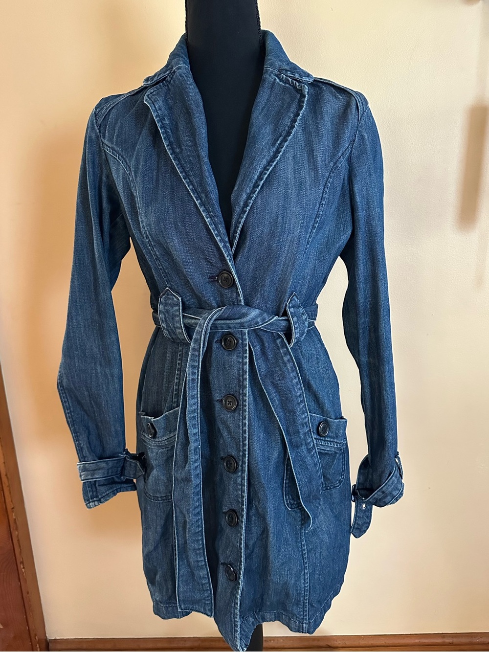 G by Guess Blue Denim Jean Belted Buttoned Coat Women’s size Medium - Picture 1 of 11